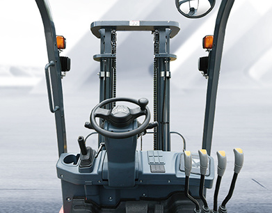 到(dào)店(diàn)試駕